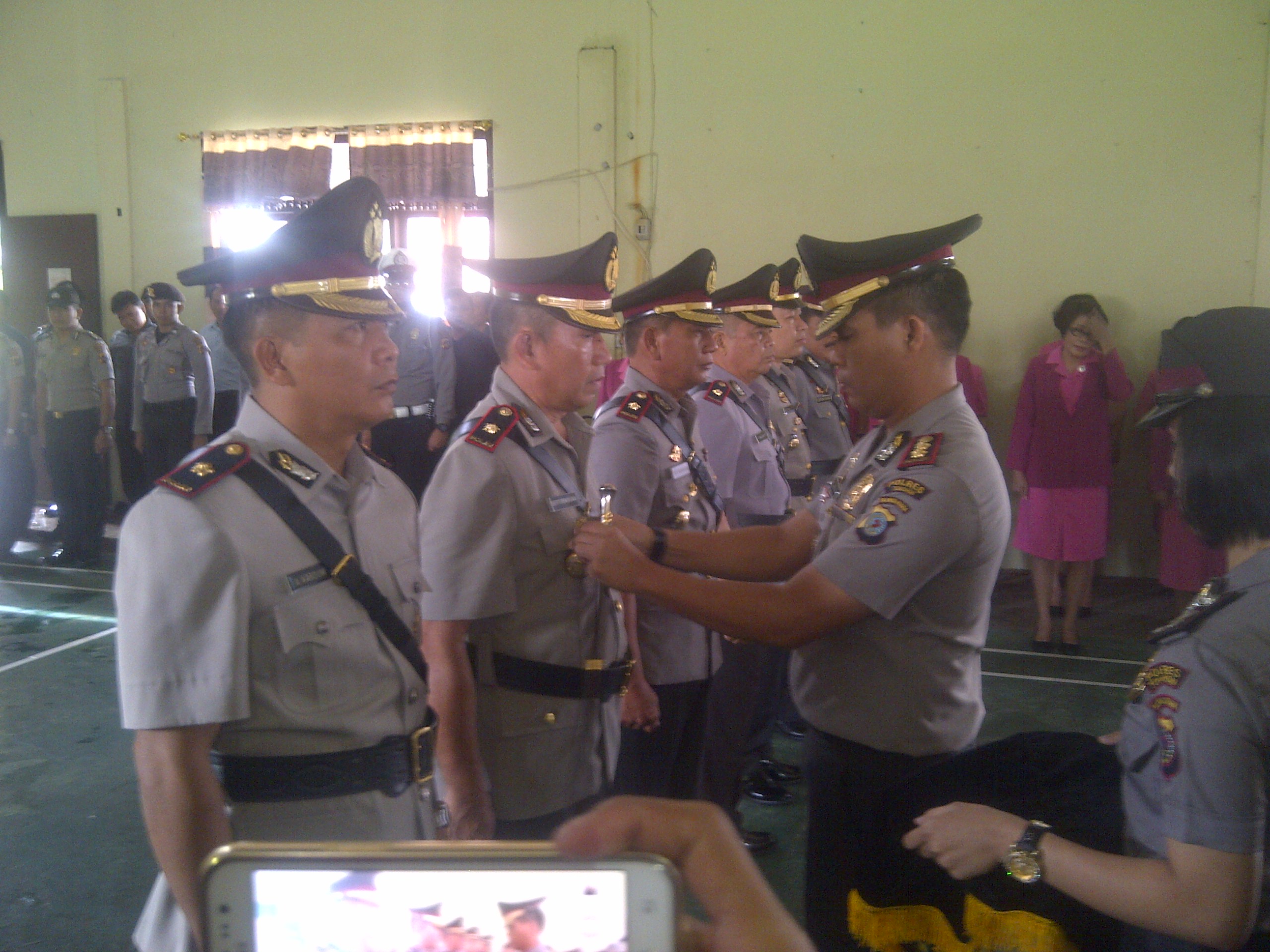 3 Jabatan Tinggi di Polres Tomohon Resmi Diserahterimakan