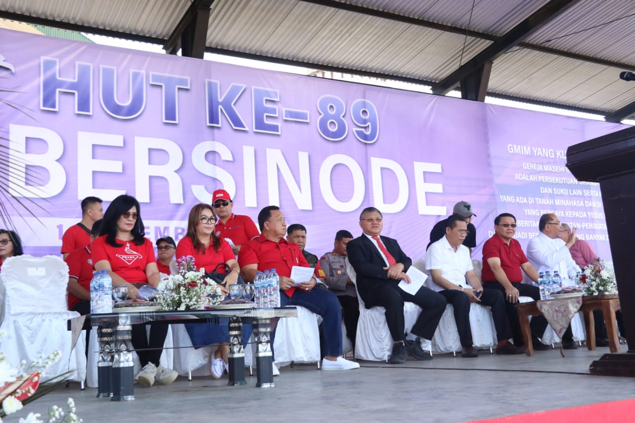 Wabup RD Hadiri Pembukaan HUT GMIM Bersinode ke 89 di Langowan