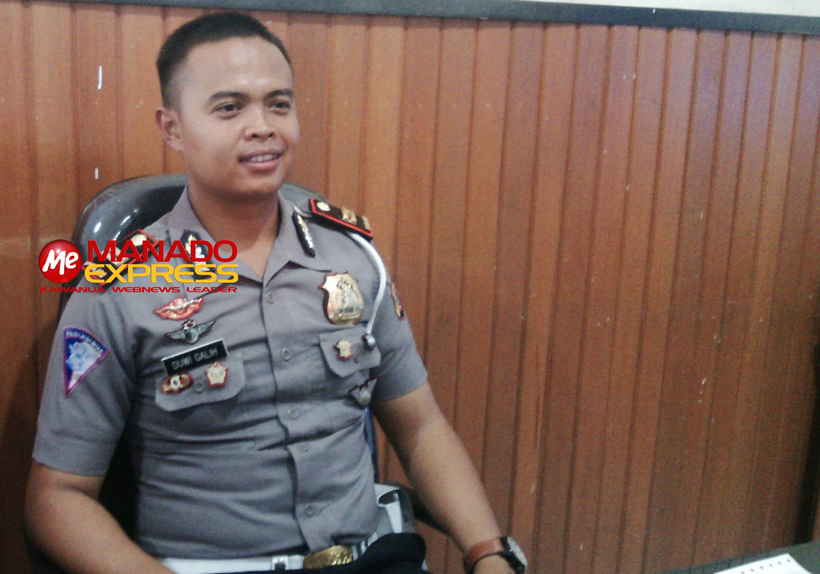 Lunas Pajak Kendaraan, Dapat Stiker Hologram