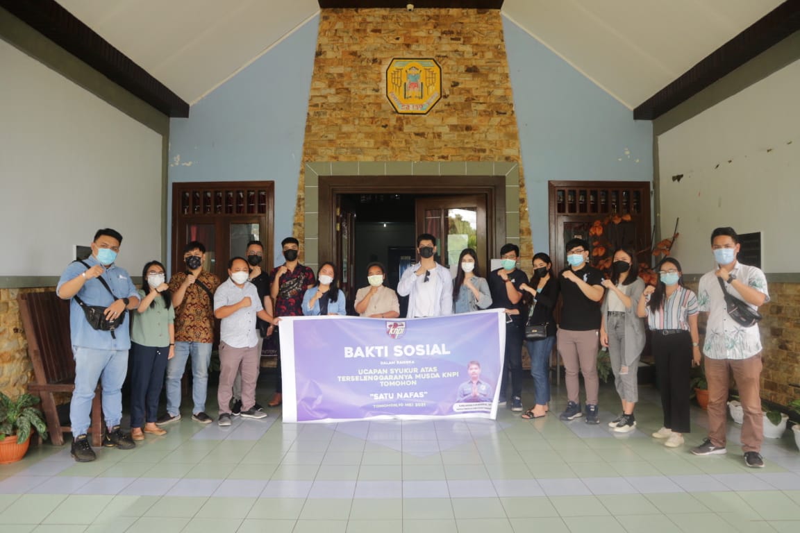KNPI Tomohon Berbagi Kasih dan Buka Puasa Bersama