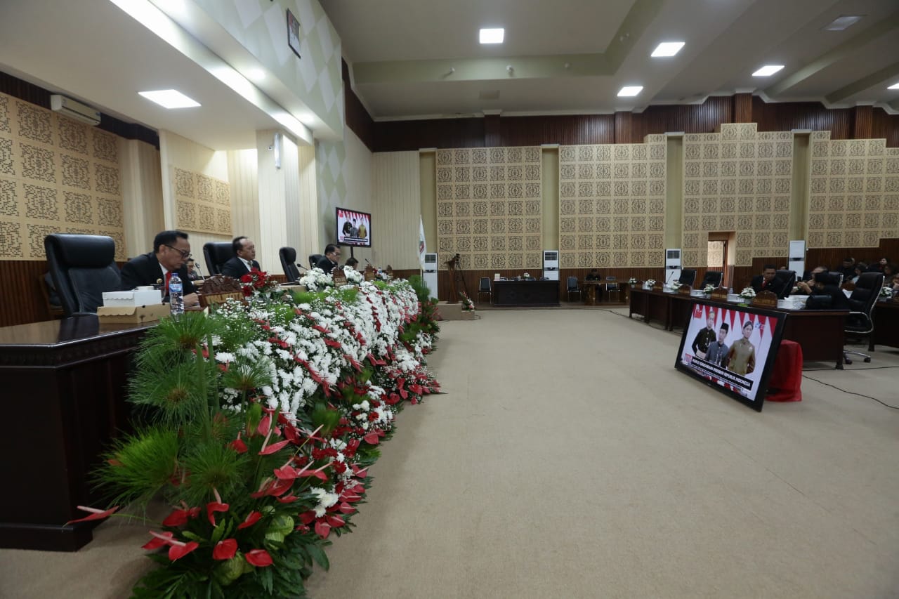 Wali Kota Tomohon Ikuti Rapat Paripurna Pidato Kenegaraan Jokowi