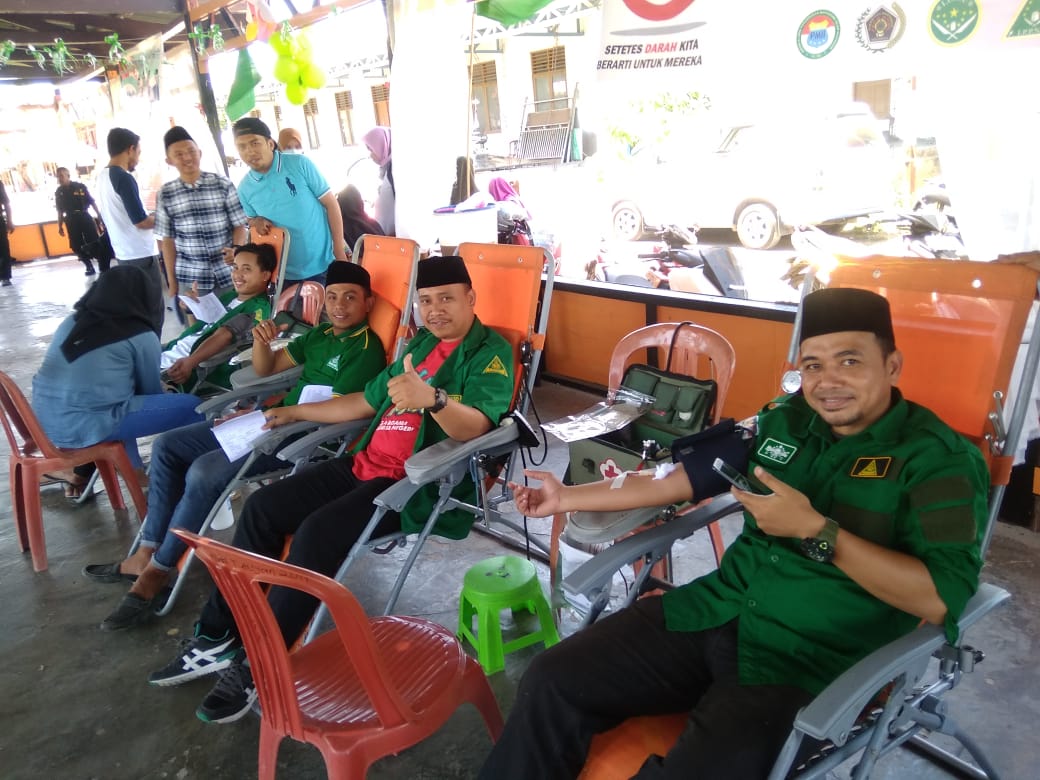 Wujud Kepedulian, GP Ansor dan PWI Boltim Gelar Donor Darah 