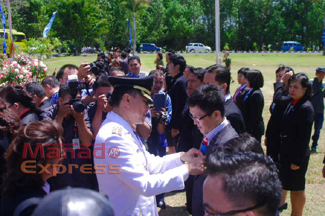 Puluhan PNS Tomohon Terima Penghargaan Presiden