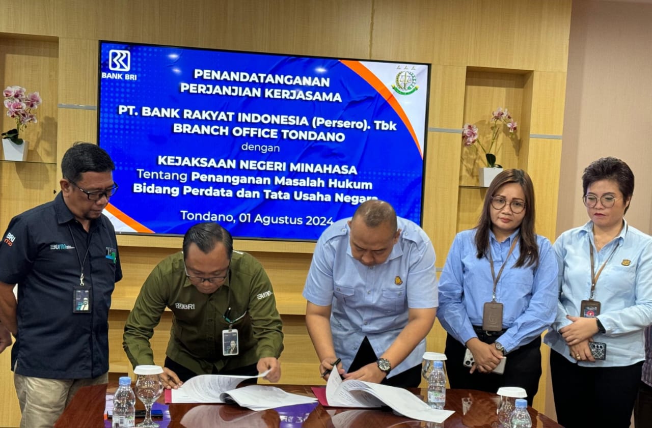 Tandatangani Perjanjian Kerjasama Dengan BRI Cabang Tondano, Ini Yang Disampaikan Kajari Benny Hermanto