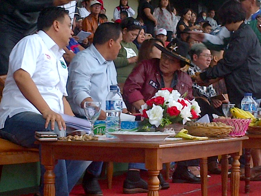 JWS dan Wowor Akrab di Pacuan Kuda Tompaso