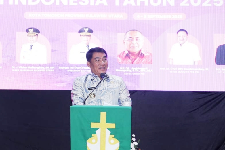Konas XVIII FK-PKB PGI Resmi Dibuka Gubernur Yulius Selvanus