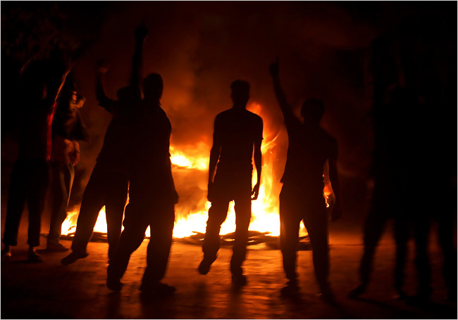 Dua Rumah Di Tompasobaru Dibakar