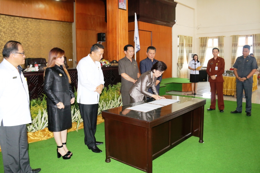 Legislator Kota Bunga Tetapkan Program Pembentukan Perda Kota Tomohon