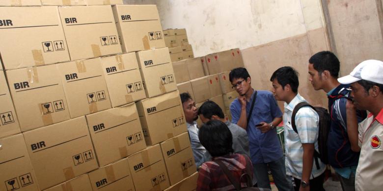 Sidak, BPOM Manado Sita Ratusan Botol Kecap Berjamur