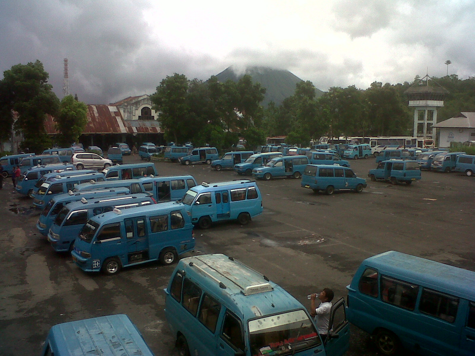 Penyesuaian Tarif Angkutan Dinilai Lambat