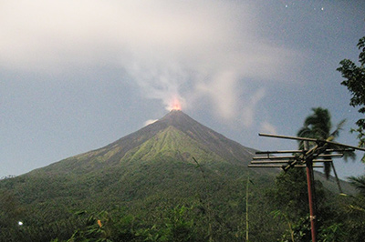 Aktivitas Karangetang Meningkat, 64 KK Diungsikan