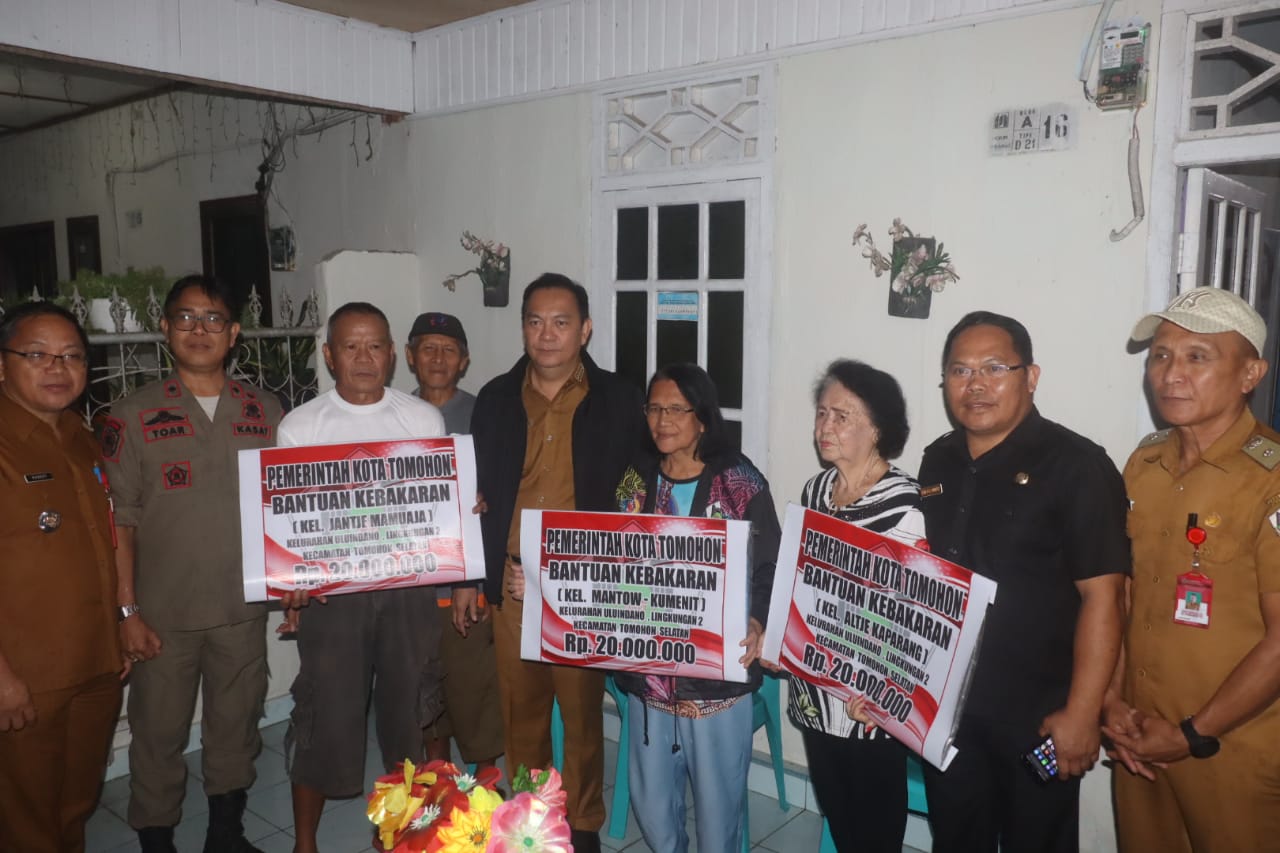 Walikota Tomohon Sambangi Korban Terdampak Bencana Kebakaran