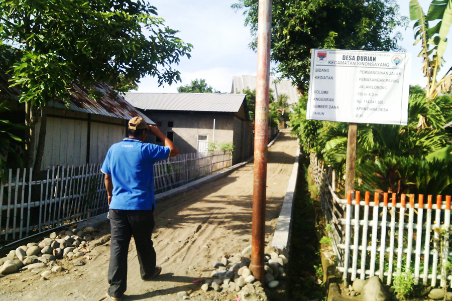 Dandes Tahap Dua Digunakan Bangun Paving Block