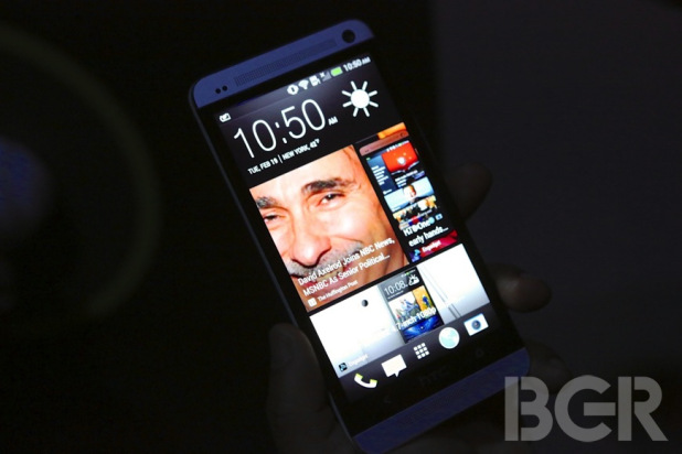 HTC dan Facebook Terlibat Proyek Peluncuran Ponsel