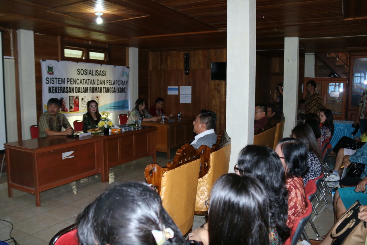 Wawali Buka Sosialisasi Pencatatan Dan Pelaporan KDRT