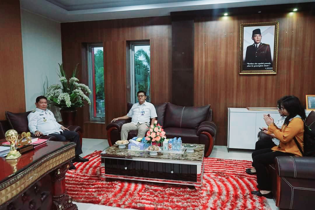 Penjabat Bupati Jemmy Kumendong Terima Kunjungan Kerja Kepala Perwakilan BI Sulut Andry Pramusko