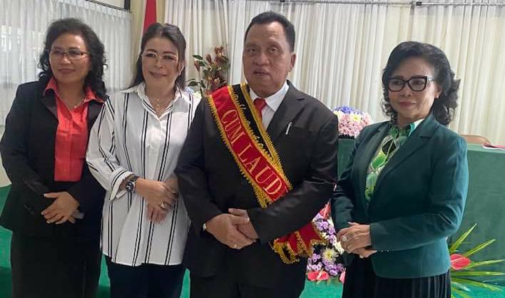 Wabup Minahasa Resmi Sandang Gelar Master Administrasi Publik