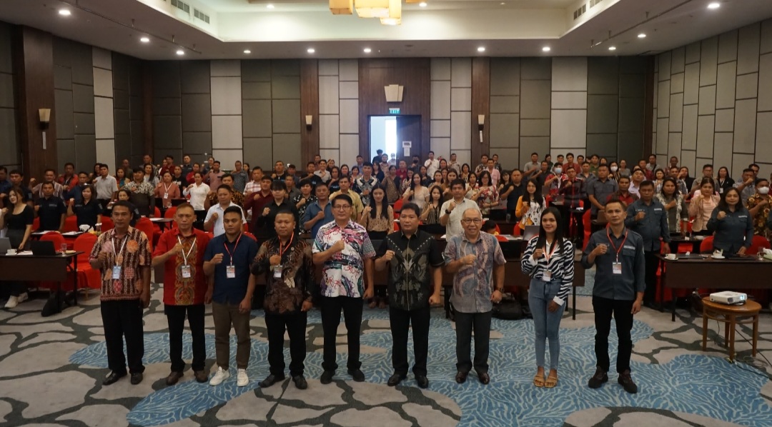 Bupati Kumendong Buka Workshop Siskeudes bagi Operator Desa 