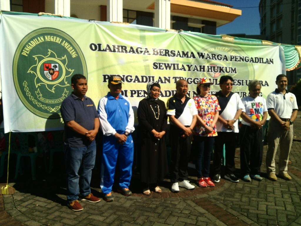 Bupati Olahraga Bersama Warga Pengadilan Tinggi Sewilayah Sulut
