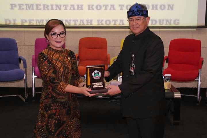 Peserta Diklat Pim IV Tomohon Benchmarking di Bandung