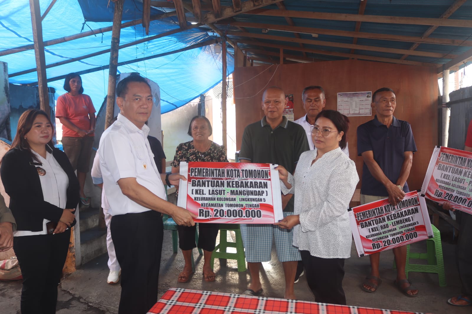 Pemkot Tomohon Sokong Korban Kebakaran Kolongan