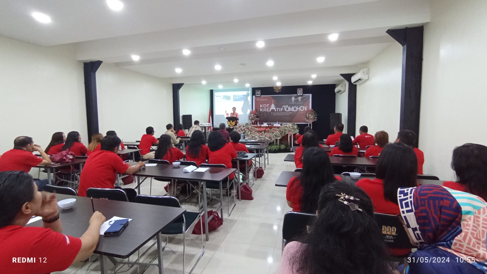 Daya Cipta Pelaku Ekraf Ditempa, Caroll: Orang Tomohon Kreatif 