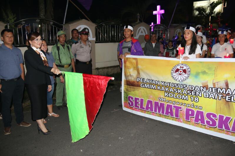 Sompotan: 40 Juta Rupiah untuk GMIM Bait El Kakaskasen