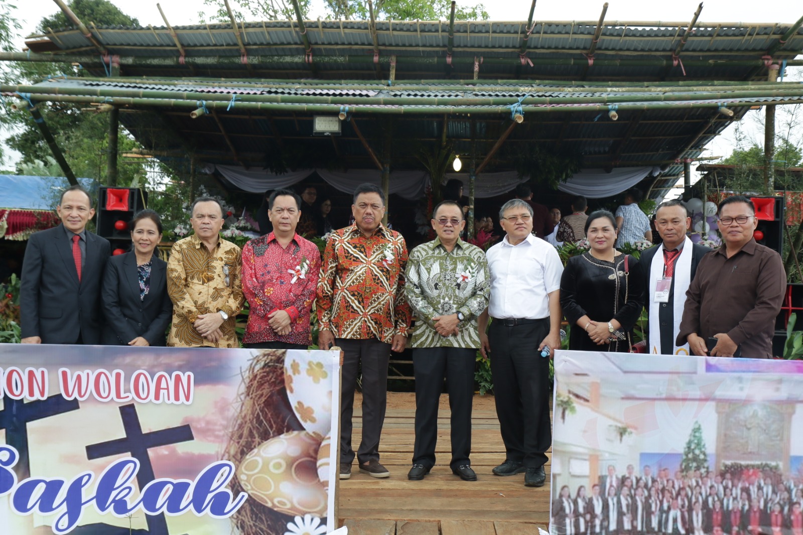 Gubernur Olly Ibadah Paskah Bersama Jemaat GMIM Sion Woloan