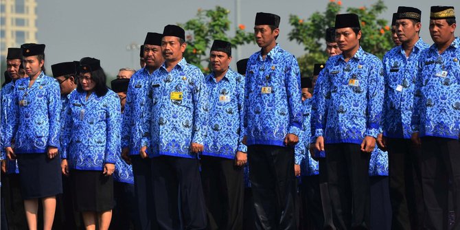 Warga Minta PNS dan Aparat Desa Tak Nyambi Proyek