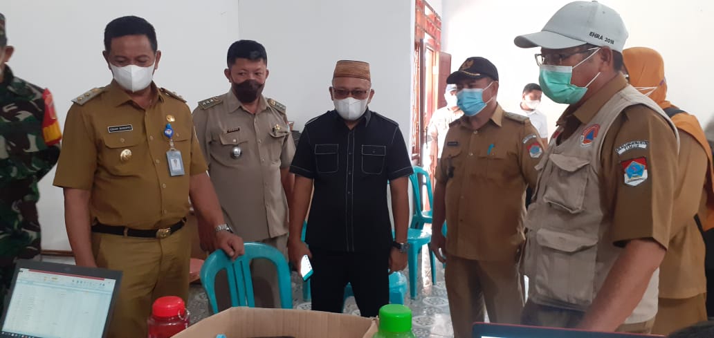 Masuk Zona Merah, Wabup Manoppo Keliling Kampung Sosialisasi Covid-19