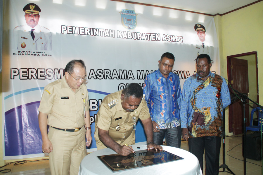 Asrama Mahasiswa Kabupaten Asmat Sukses Diresmikan