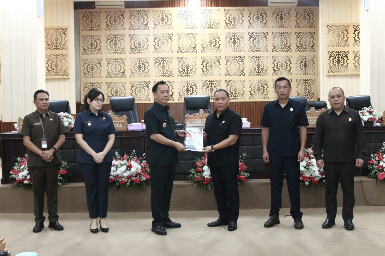 Laksanakan 3 Agenda Rapat Paripurna, Caroll Apresiasi DPRD Tomohon