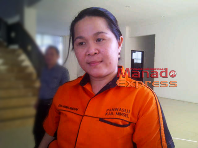 Panwaslu Minsel Lantik 51 Anggota Panwascam
