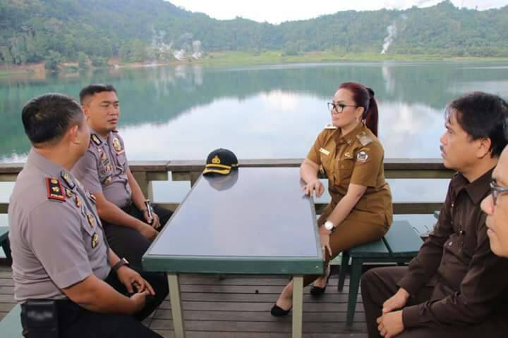 Wawali SAS dan Kapolres Kusmayadi Temu Kenal di Linow