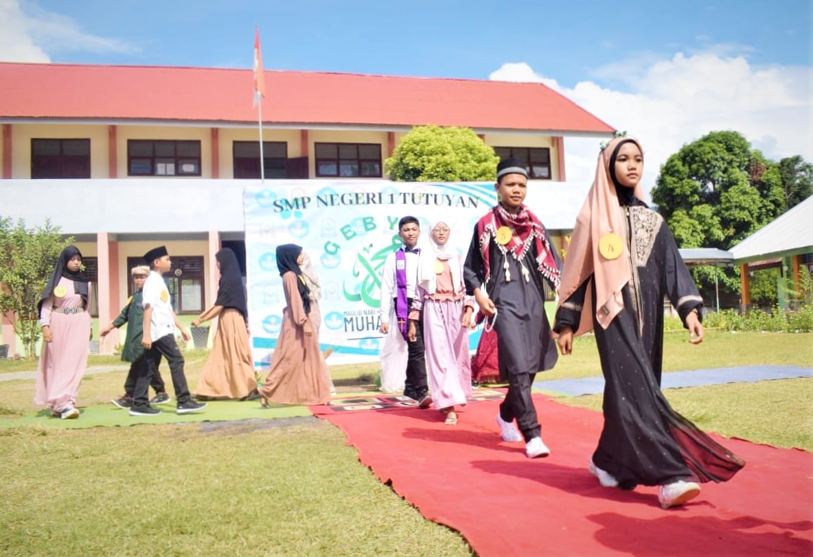 Peringati Maulid Nabi, SMP Negeri 1 Tutuyan Gelar Berbagai Lomba Keagamaan 
