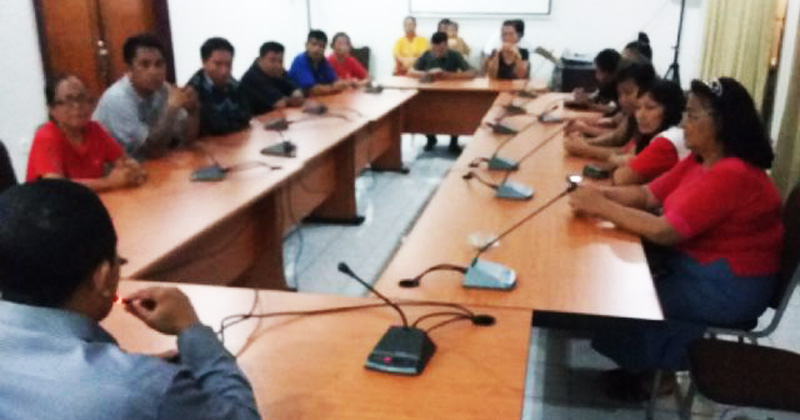 Masyarakat Tuntut Dirut PT AIR Turun