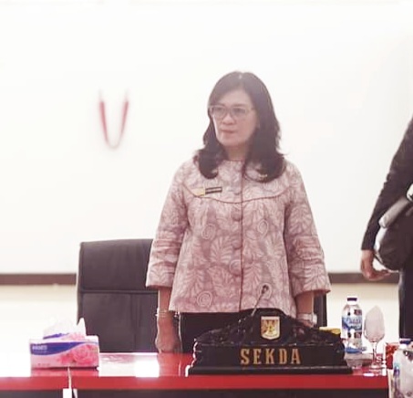 Undang Camat, Sekda Lynda Watania Pimpim Rapat Pembahasan P3KE di Kabupaten Minahasa