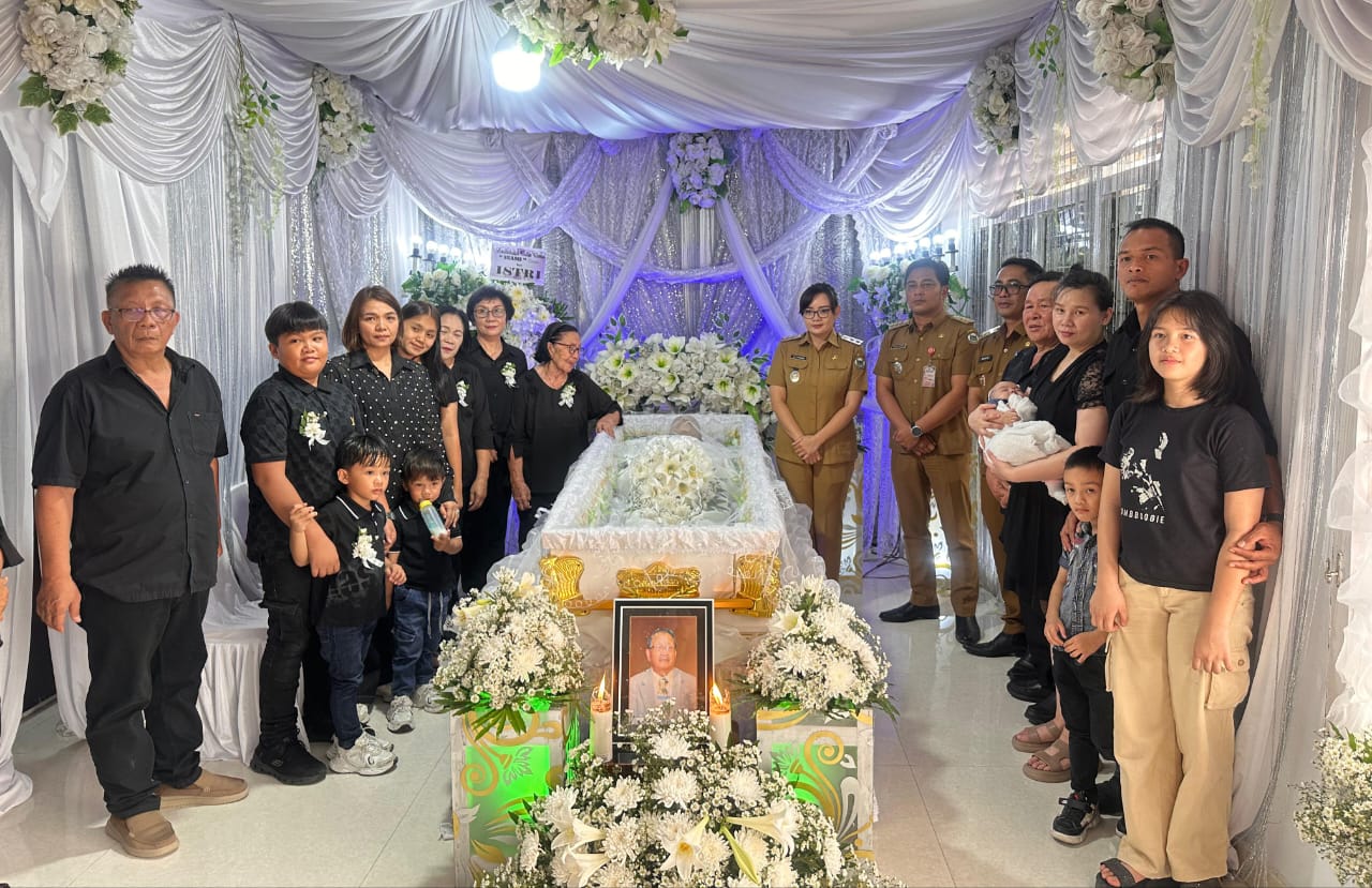 Sendy Rumajar Layat Duka Keluarga Mongdong-Sangi