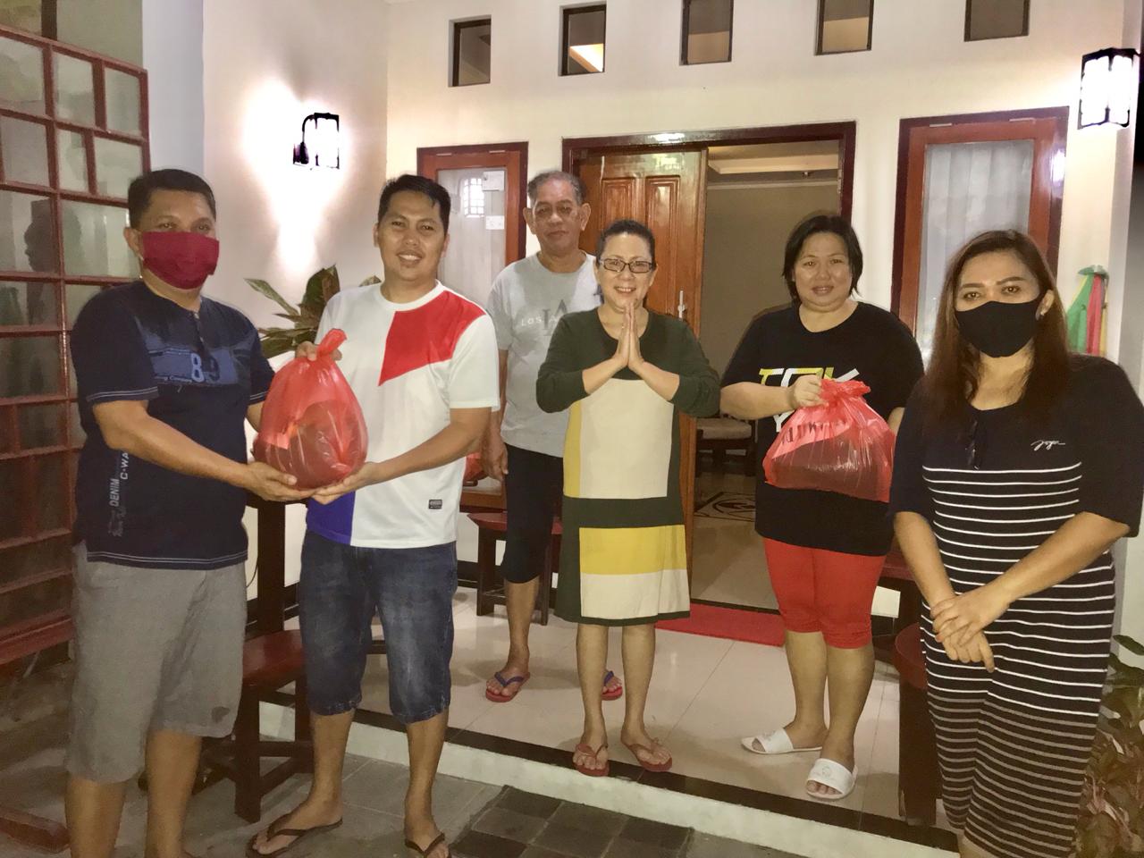 Bantu Masyarakat, Watti: Saya Merasa Terpanggil dan Tergerak Hati