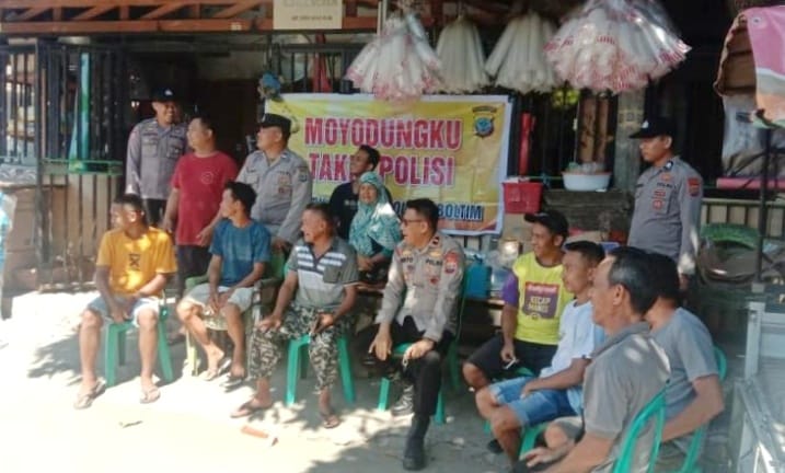Gelar Jumat Curhat, Kapolsek Tutuyan Sambangi Masyarkat 