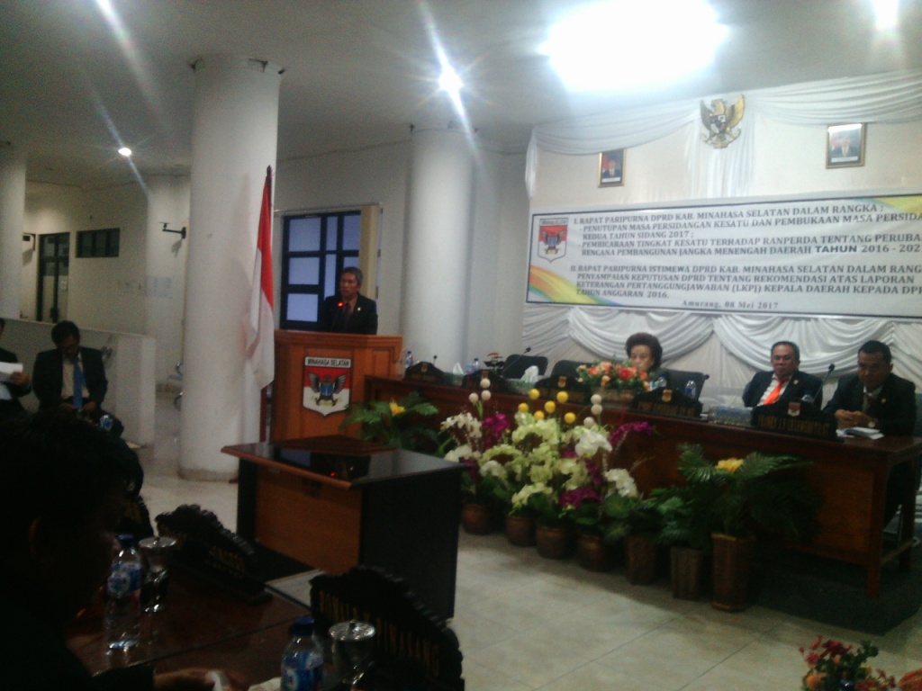DPRD Minsel Gelar Dua Paripurna