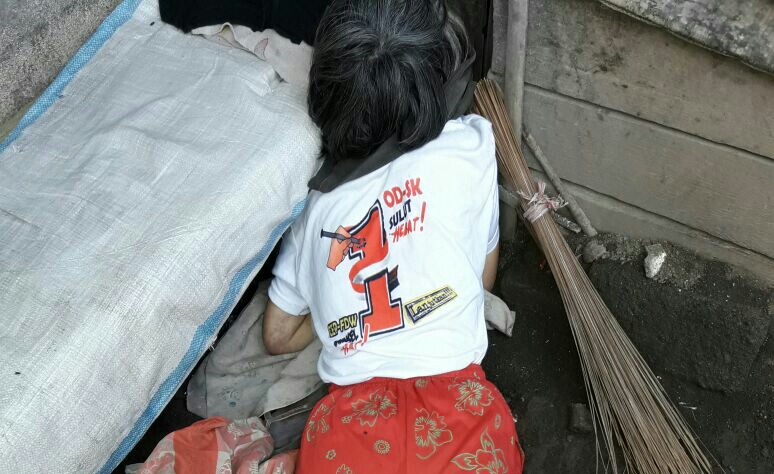 Seorang Wanita Parubaya Ditemukan Meninggal di Pasar Amurang