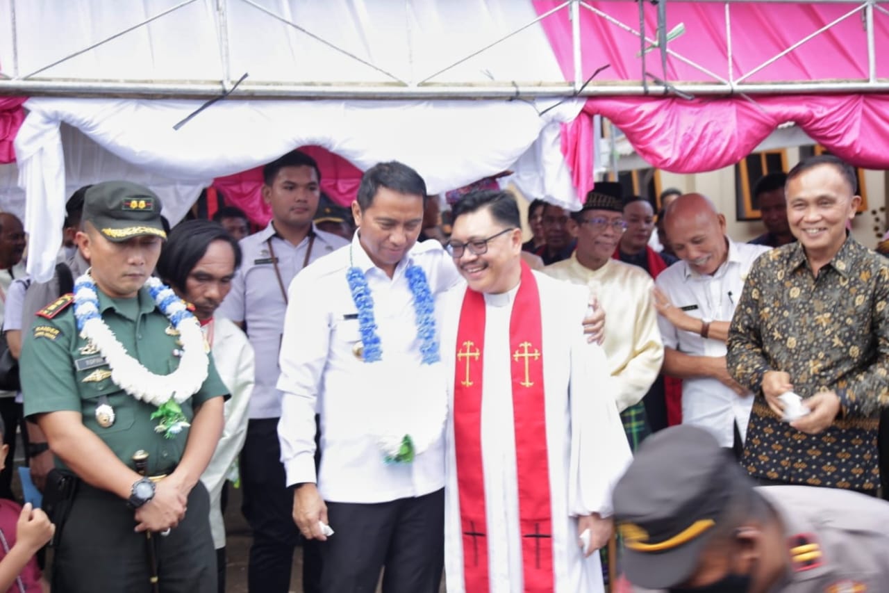 Hadiri Peresmian Gedung GMIBM Bukit Sion Dodap, Sachrul Ucapkan Selamat 