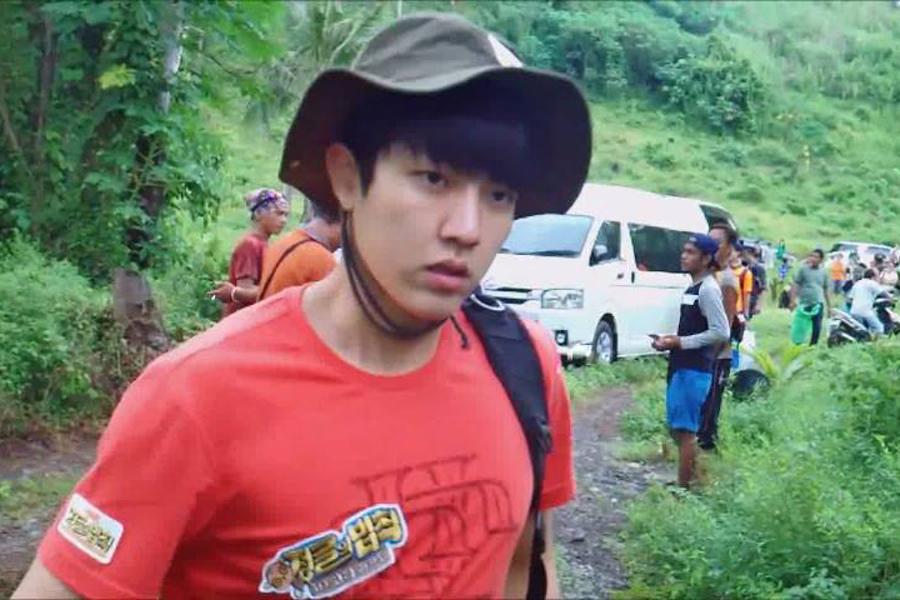 Artis Korea Syuting Di Batu Dinding Kilometer Tiga