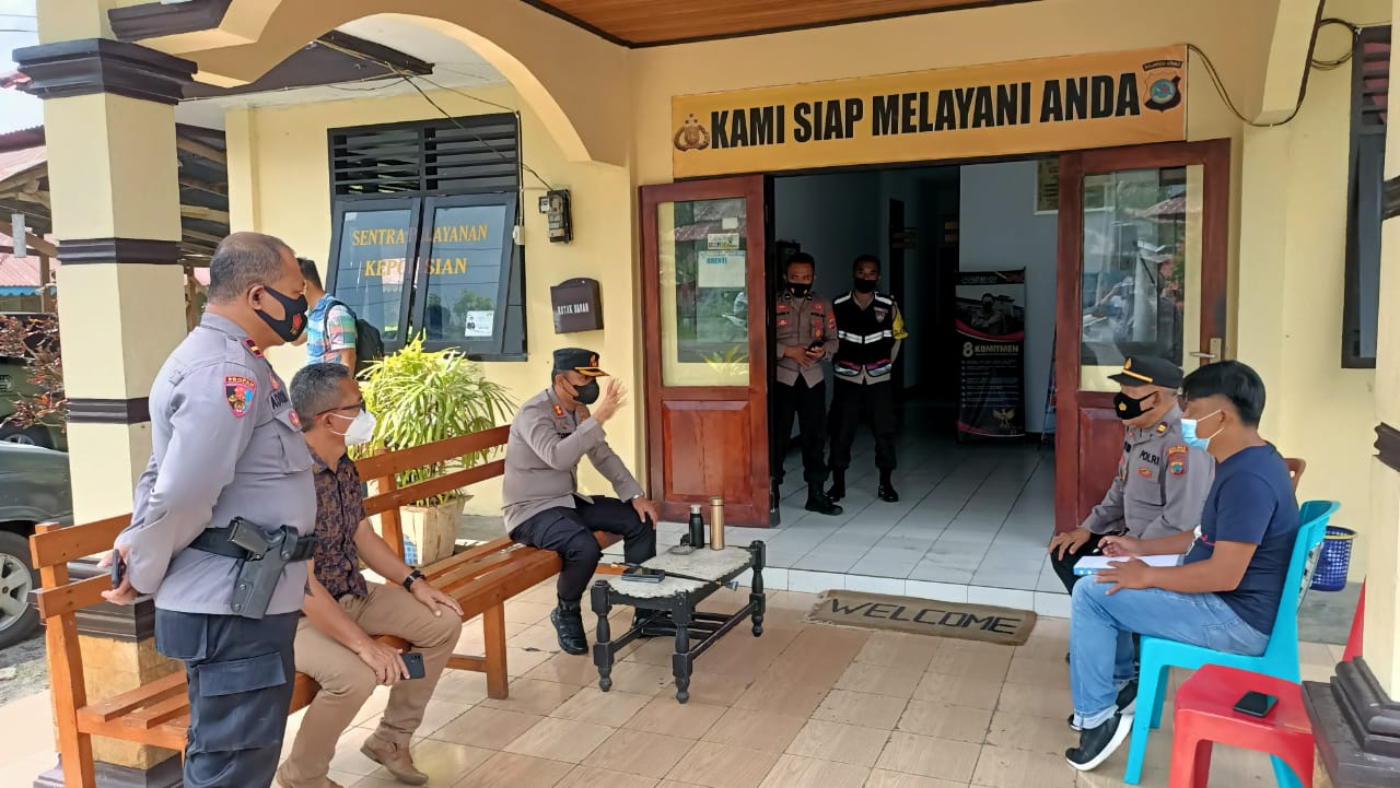 Kapolres Minahasa Genjot Vaksinasi di Polsek-Polsek