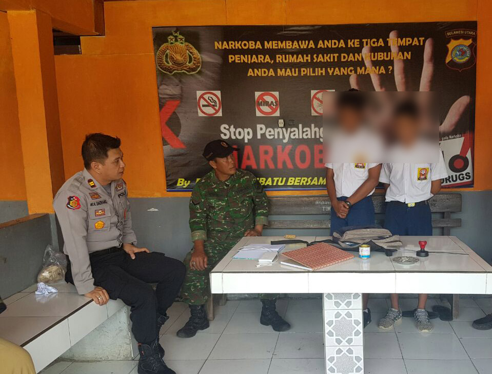 Kedapatan Hirup Lem Ehabon Di Kantin Sekolah, 2 Siswa SMP Tombatu Diamankan Polisi