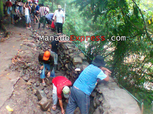 Jalan Perkebunan Tangkunei Putus, Warga Berharap Bantuan Pemerintah