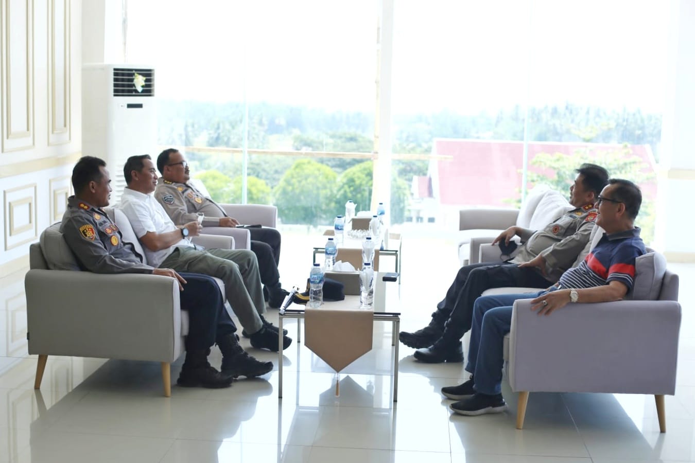 Bupati Mamonto Terima Kunjungan Mantan Kapolda Sulut 