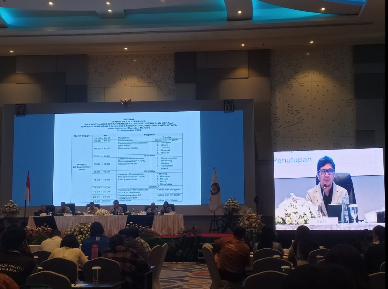 Poluan Buka Pleno Rekapitulasi DPT Pilkada Tingkat Provinsi 