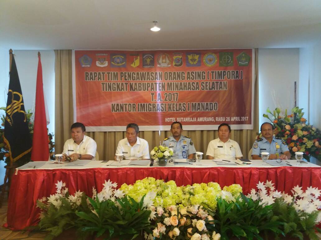 Buka Rapat Pengawasan Orang Asing, Wongkar: Pemda Dukung Penuh Kantor Imigrasi